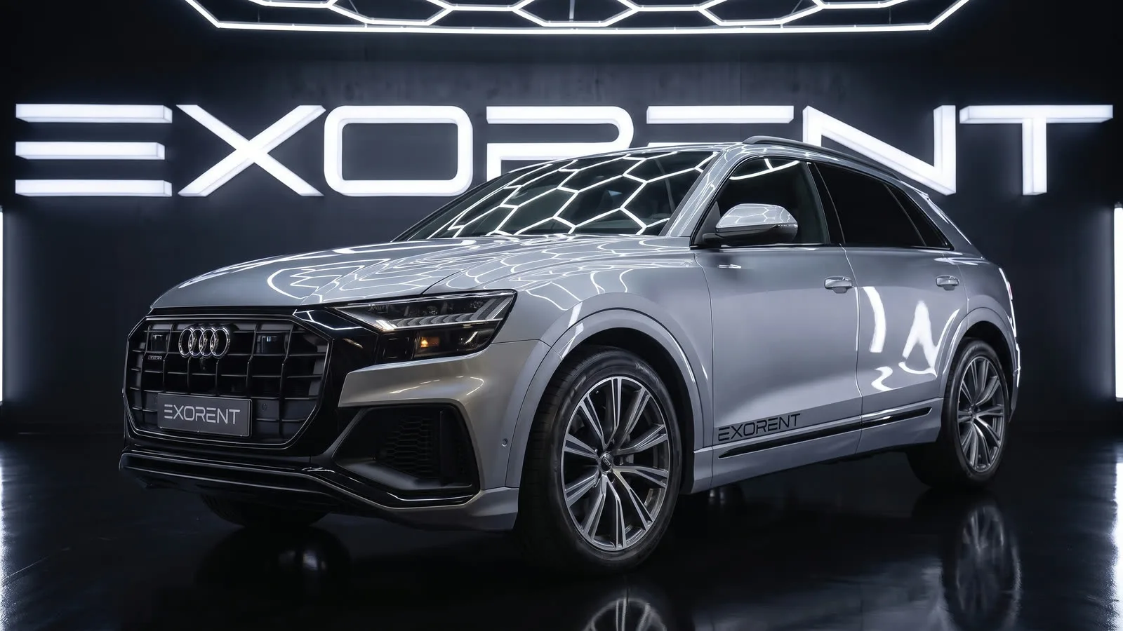 Audi Q8 Silber